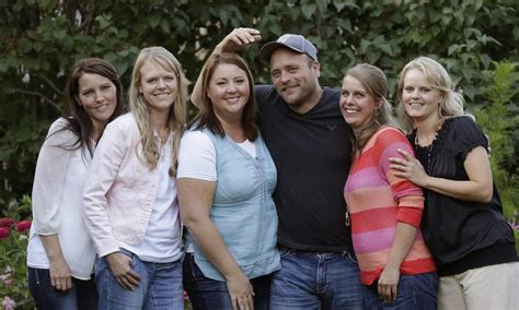 dating site for polygamists